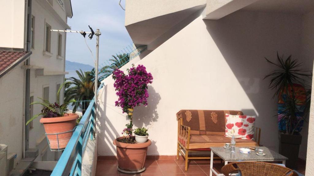 Meni'S Family Apartament Sarandë Eksteriør billede